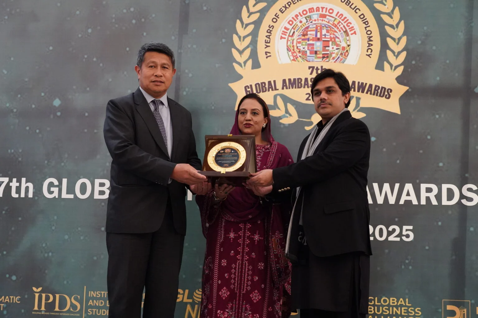 High Commissioner of Brunei to Pakistan Receives Global Ambassador Award