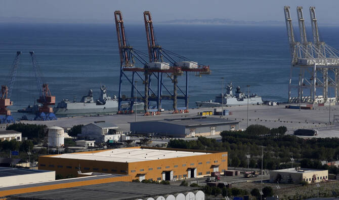 Pakistan proposes China-Gwadar-Africa logistics corridor to boost maritime trade