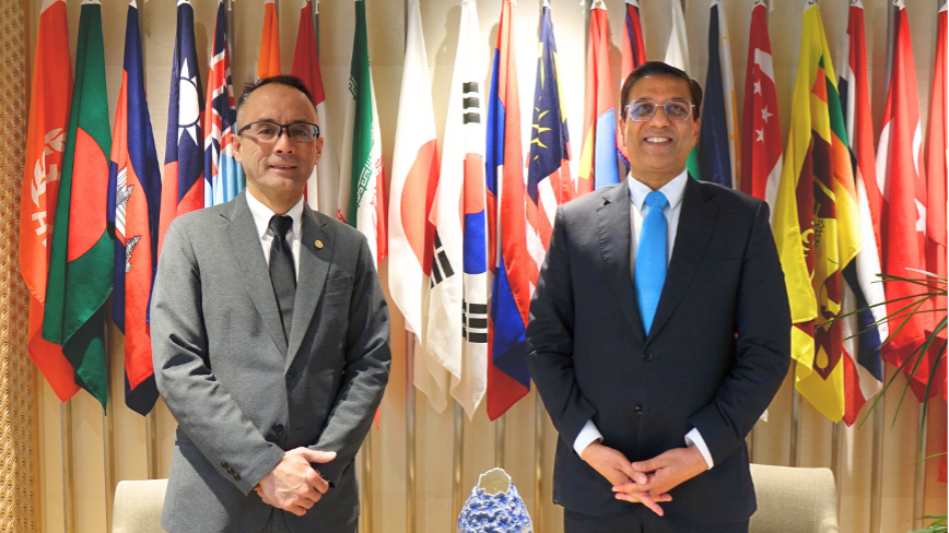 The Secretary-General of the Asian Productivity Organization met with Pakistan’s Ambassador to Japan to discuss future productivity initiatives.