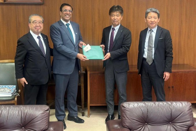 Pakistan’s High Commissioner to Australia met with health regulatory authorities to discuss strengthening bilateral frameworks in the medical and healthcare sectors.