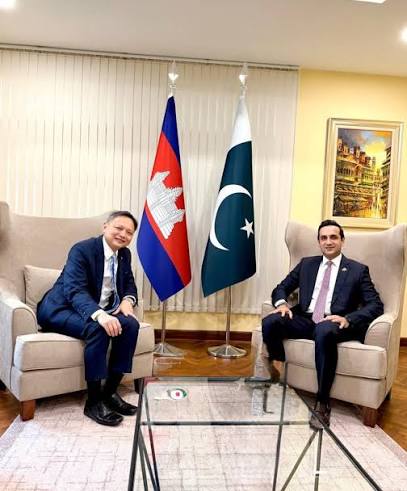 Pakistan’s Ambassador to Cambodia met with the Governor of Koh Kong to discuss enhancing bilateral tourism opportunities and coordination on consular matters.