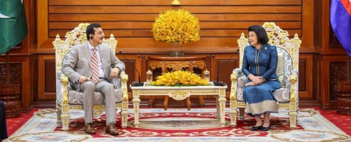 Gilani calls for multilateral collaboration, closer Pakistan–Cambodia ties