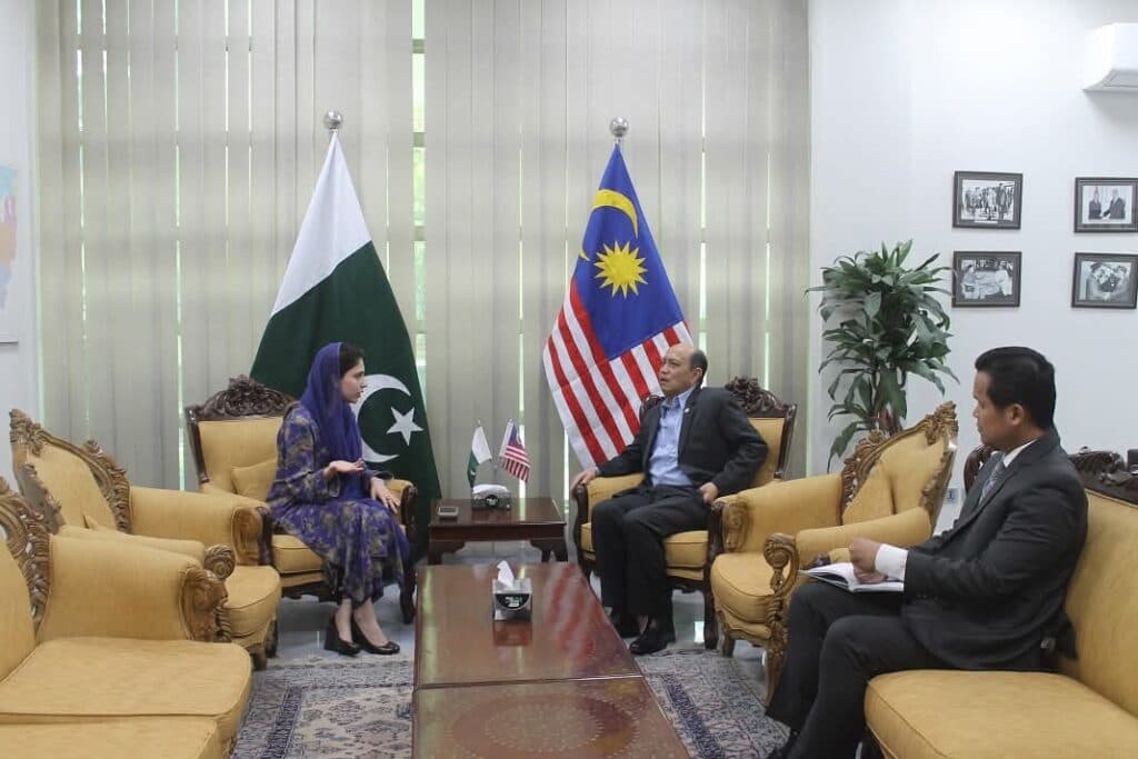 Malaysian High Commissioner Receives Punjab MPA Amina Hassan Sheikh to Discuss Youth and Parliamentary Cooperation