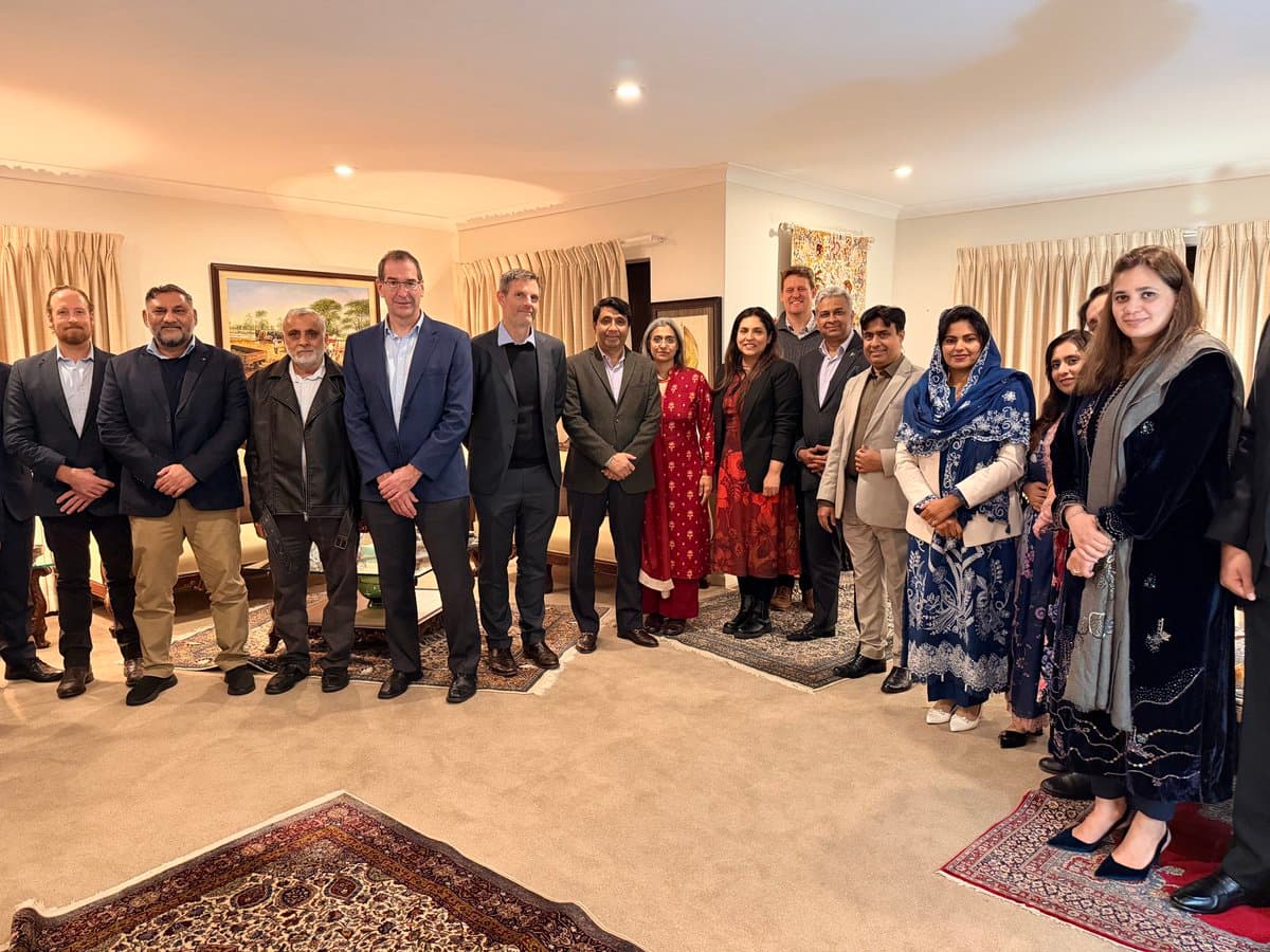 Pakistan High Commissioner Irfan Shaukat hosts a delegation in Australia to advance cooperation on biosecurity, agricultural innovation, and sustainable farming.