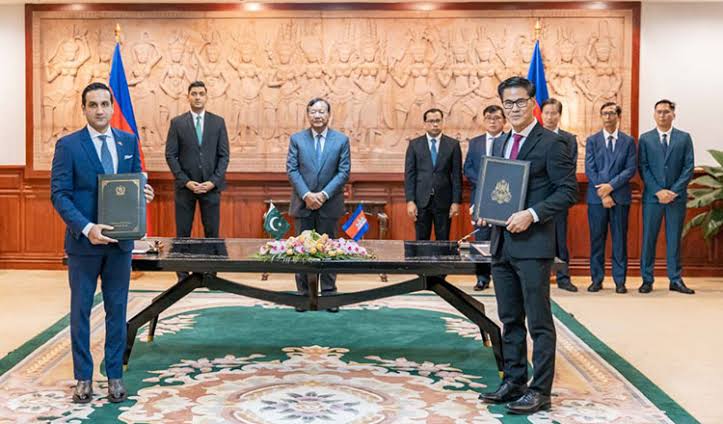 Pakistan and Cambodia discussed bilateral relations and upcoming consultations during a high-level meeting in Phnom Penh.
