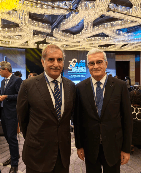 Pakistan High Commissioner to Malaysia welcomes the newly arrived Ambassador-designate of Türkiye to Kuala Lumpur, discussing the enhancement of collaboration between the two missions.