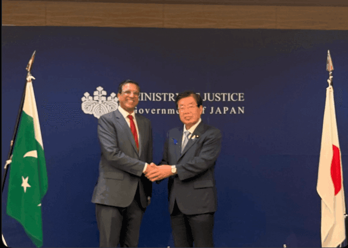 Pakistan’s Ambassador to Japan Ambassador Abdul Hameed met with Japan’s Minister of Justice Hiroshi Hiraguchi to explore enhanced institutional collaboration and new avenues for skilled Pakistani professionals to work within the Japanese economy.