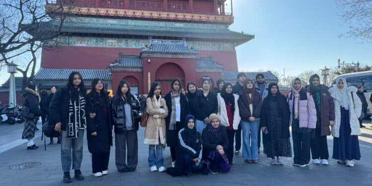  Home China-PakistanPakistan Students Join Beijing Heritage Tour